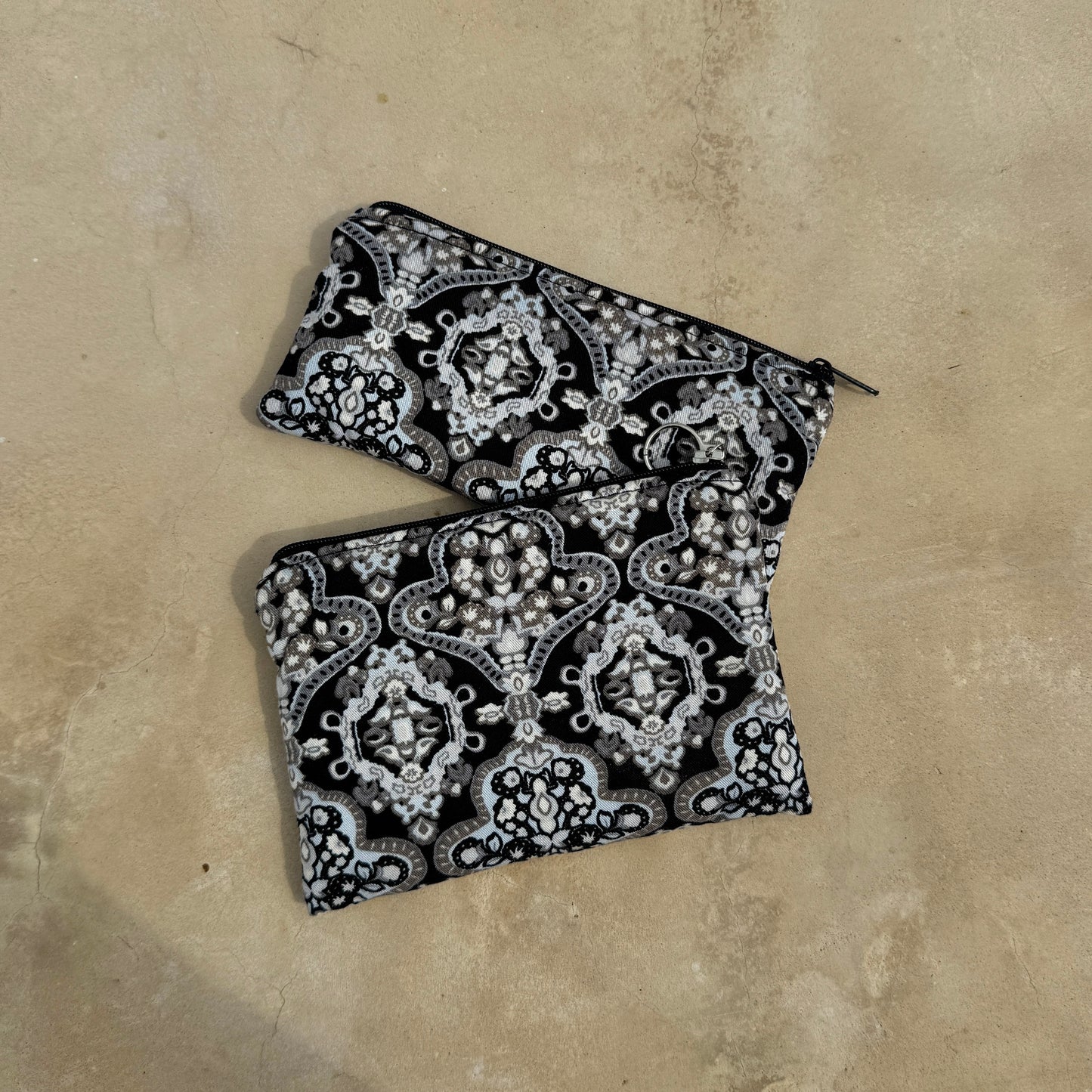 Reisepasstasche und Kosmetiktasche - Mandala