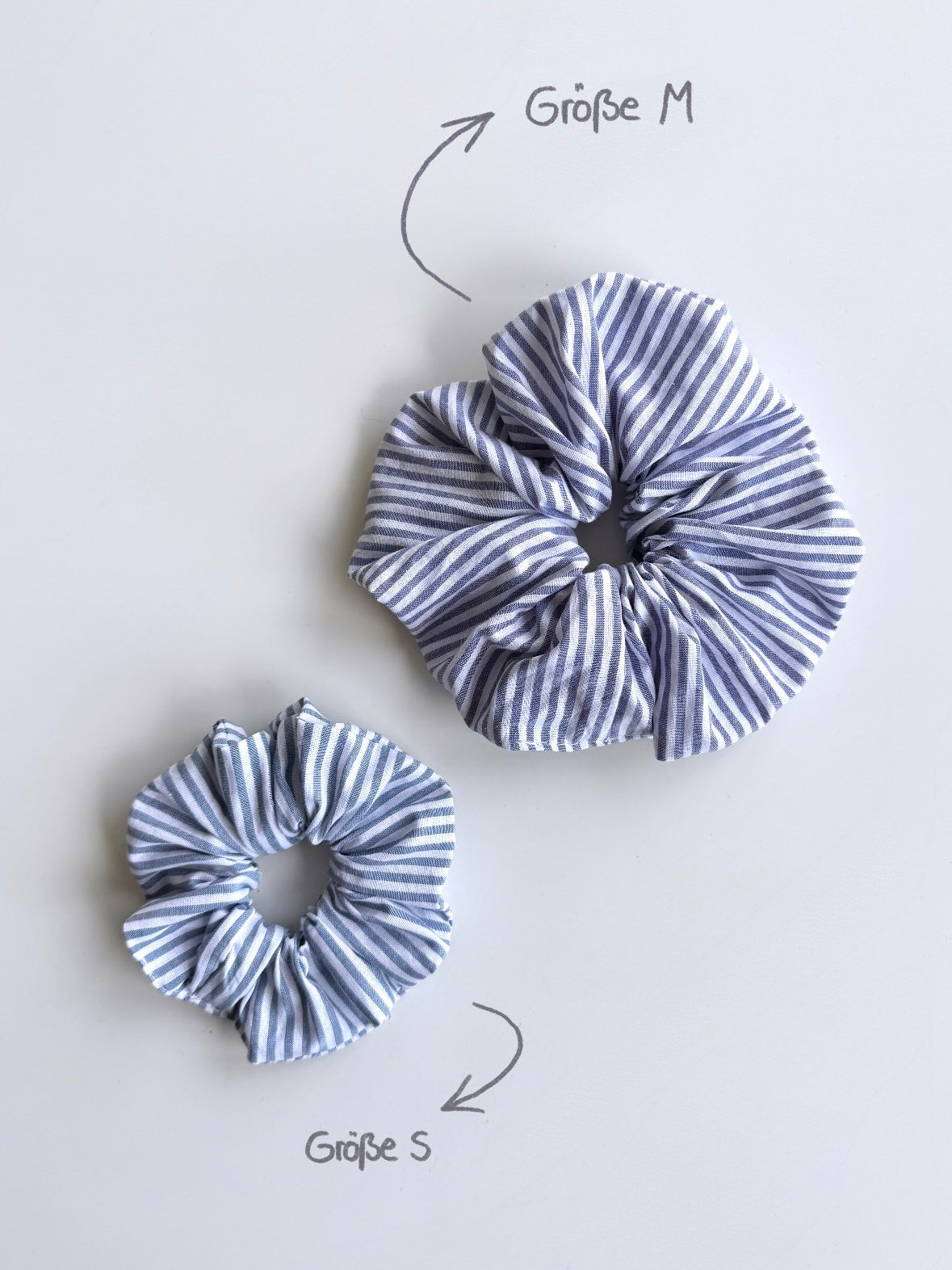 Scrunchie blau weiß gestreift - groß & klein