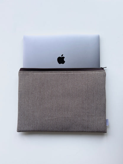 Laptoptasche & Tablethülle – choco stripes