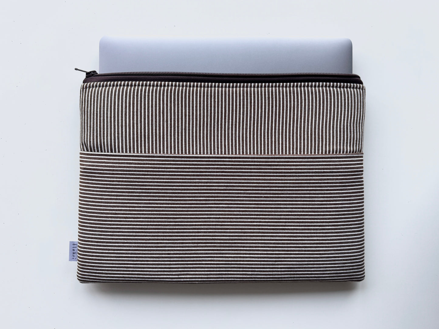 Laptoptasche & Tablethülle – choco stripes