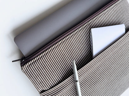 Laptoptasche & Tablethülle – choco stripes