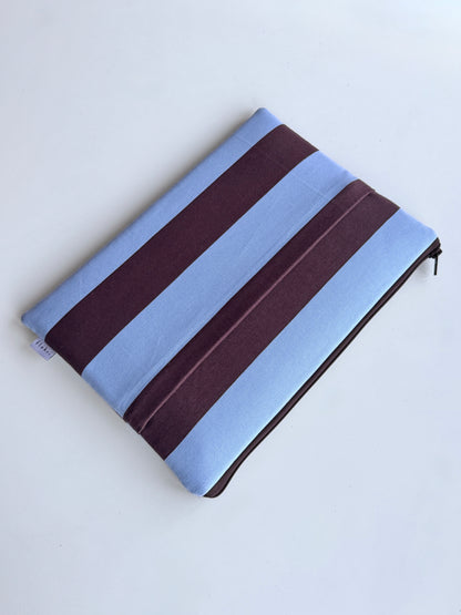Laptoptasche & Tablethülle – sky/purple