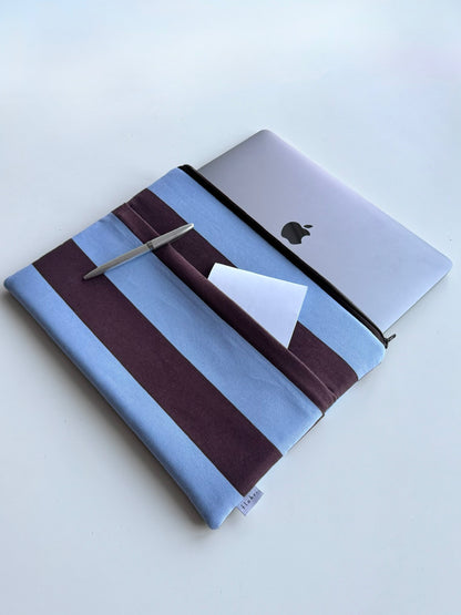 Laptoptasche & Tablethülle – sky/purple