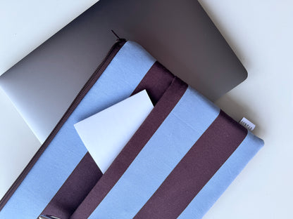 Laptoptasche & Tablethülle – sky/purple