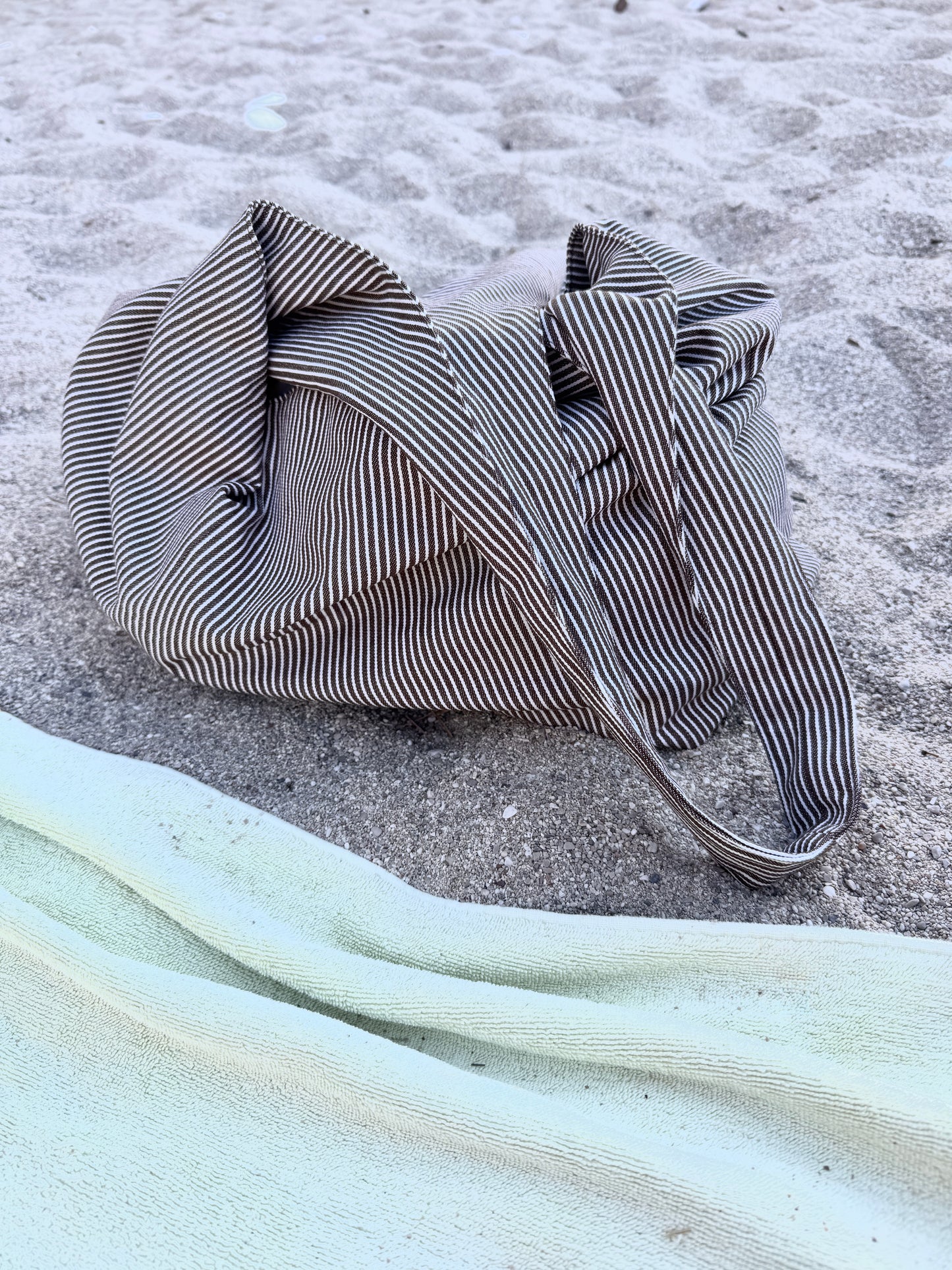 Hobo Bag & Strandtasche - choco stripes