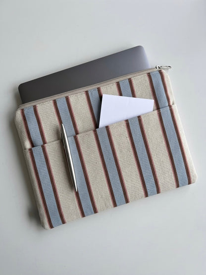 Laptoptasche & Tablethülle – summer stripes