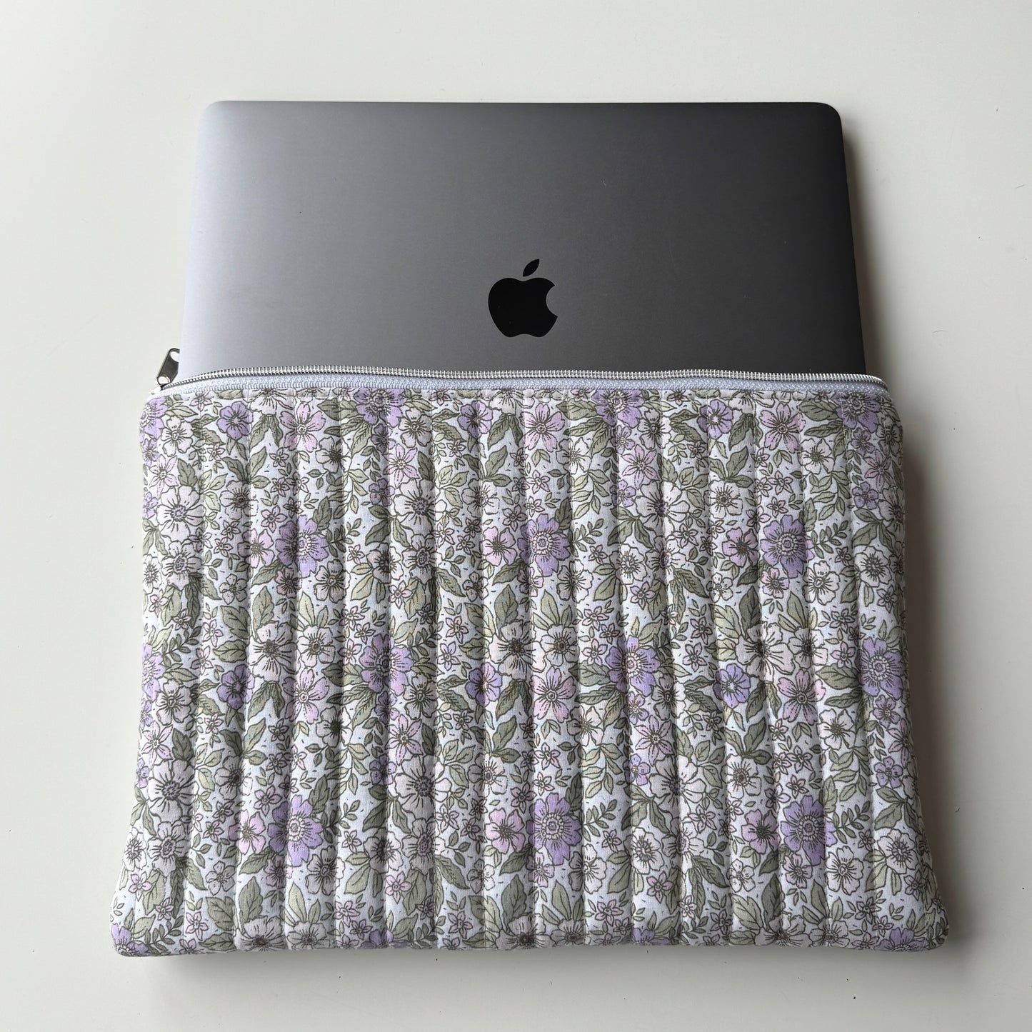 Laptoptasche Blumenmuster – Notebook & Tablet Hülle mit Reißverschluss