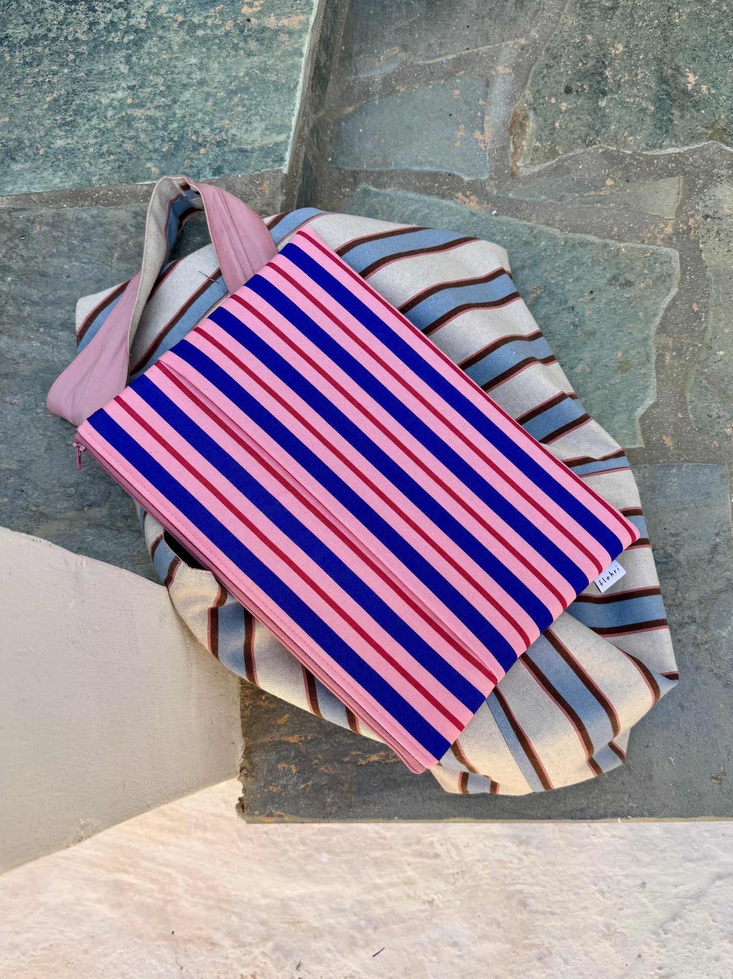 Laptoptasche & Tablethülle – pink/blue/berry