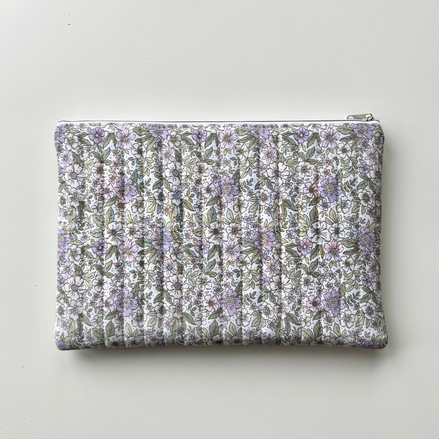 Laptoptasche Blumenmuster – Notebook & Tablet Hülle mit Reißverschluss