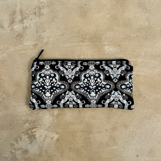 Brillentasche mit Reißverschluss – Mandala Muster