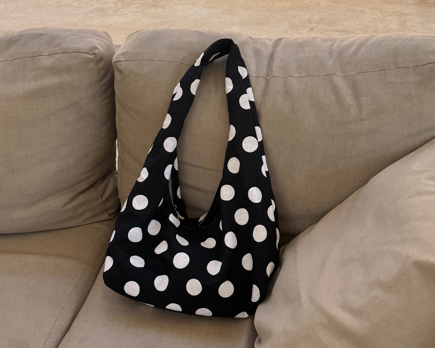 shoulder bag - polka dots