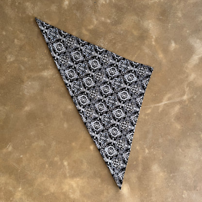 Bandana aus Viskose - Mandala