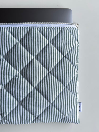 Laptoptasche Grün-Gestreift – Tablet & Notebook Hülle