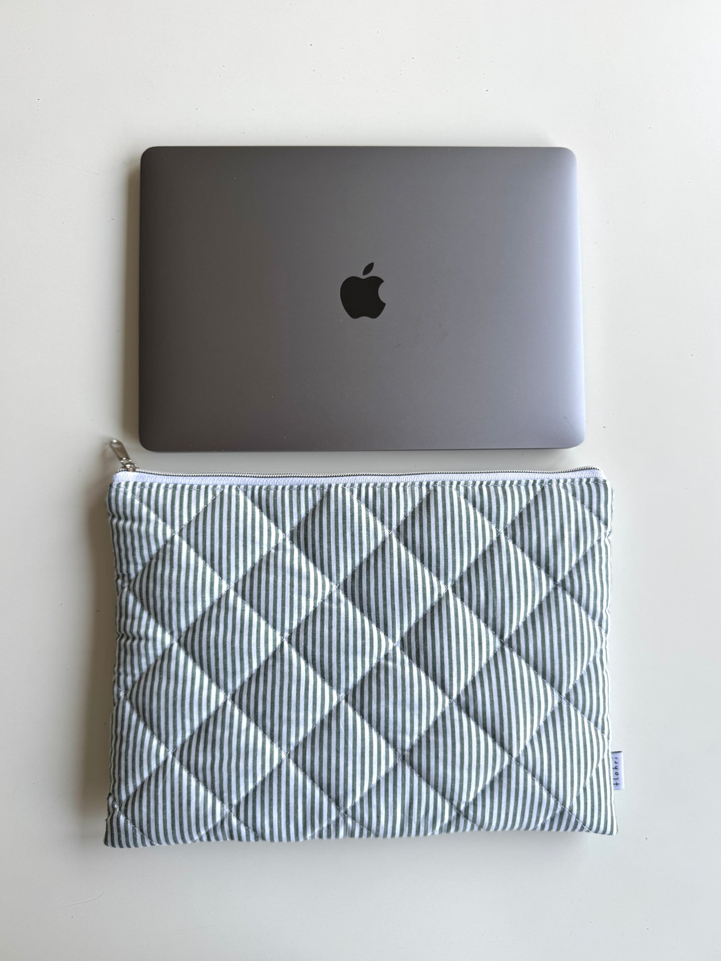 Laptoptasche Grün-Gestreift – Tablet & Notebook Hülle