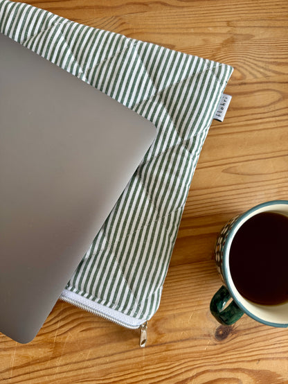 Laptoptasche Grün-Gestreift – Tablet & Notebook Hülle