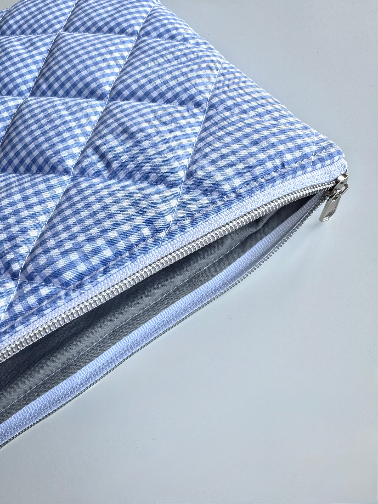 Laptoptasche Karo Blau – MacBook & Tablet Hülle