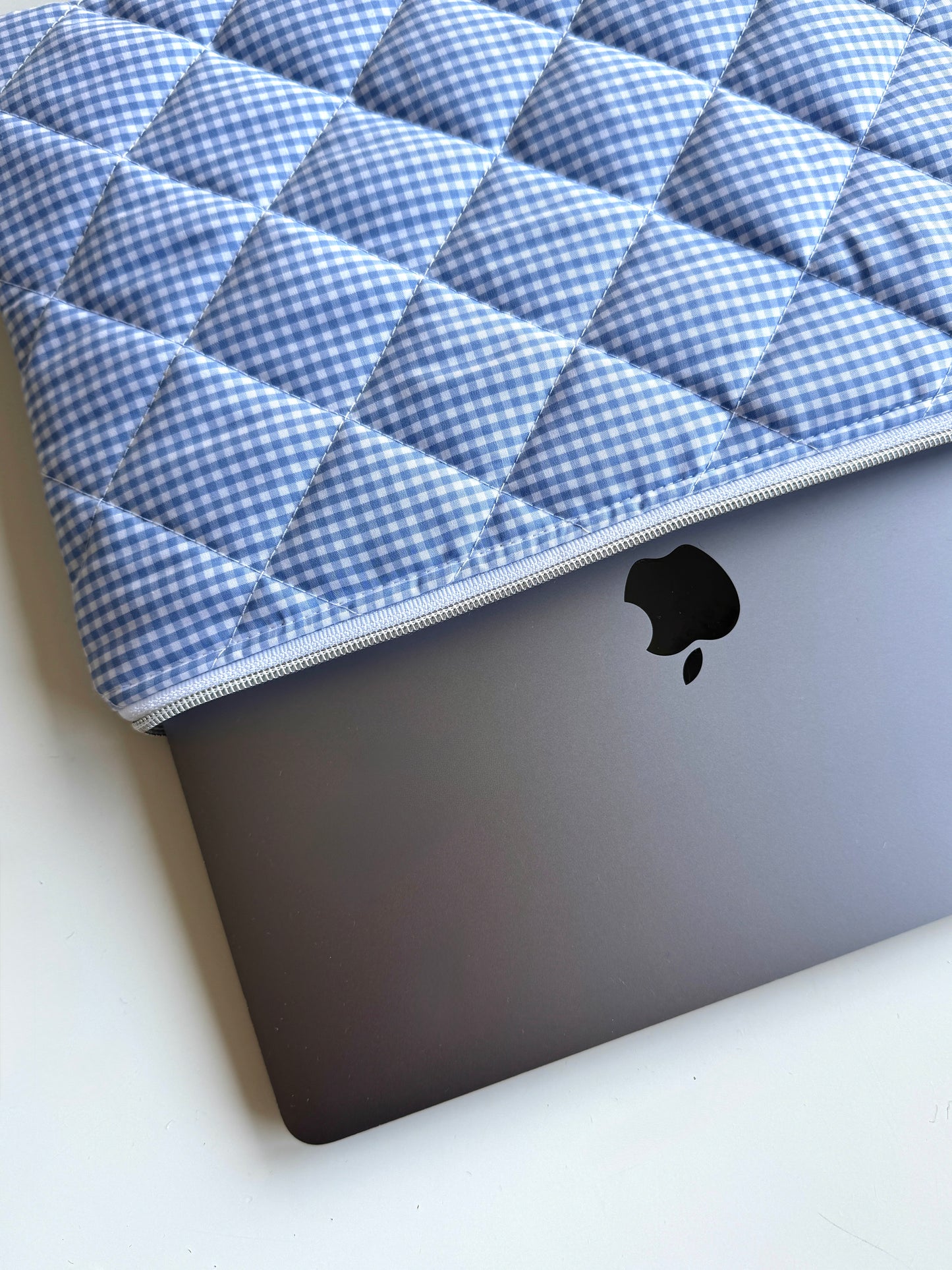 Laptoptasche Karo Blau – MacBook & Tablet Hülle