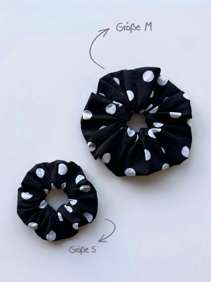 Scrunchie gepunktet schwarz weiß