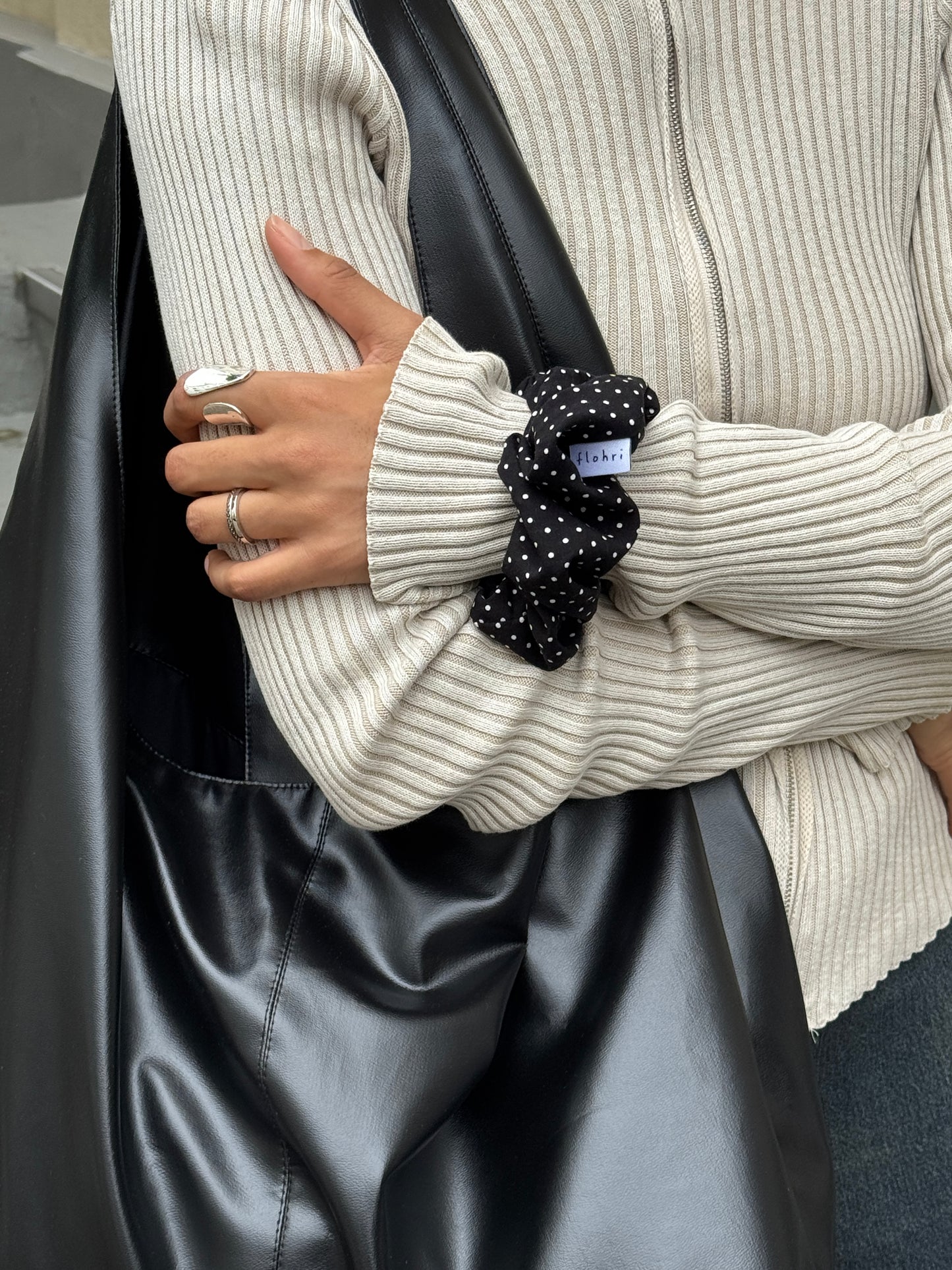 Hobo Bag – black Vegan Leather