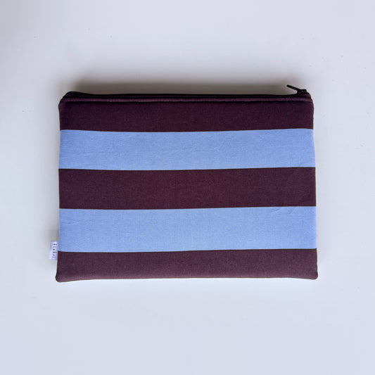 Laptoptasche gestreift hellblau/aubergine, handgemacht