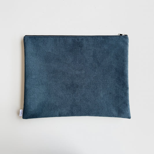 Laptoptasche aus Velour in Blau, handgemacht